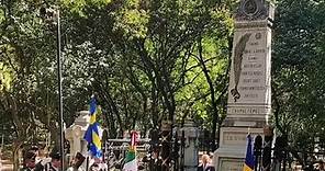 #QuiénEstáAqui. 📍Acompañamos a Carlos XVI Gustavo y Silvia, reyes de Suecia, durante la visita de Estado que realizan en México. Hoy estuvimos en la ceremonia de depósito de ofrenda floral en el Obelisco a los Niños Héroes en Chapultepec. #reyes #suecia #mexico #chapultepec #honores