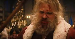 “Noche sin paz”: David Harbour es un violento Santa Claus en el tráiler del thriller navideño