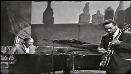 Memphis Slim - Everyday I Have The Blues 1963