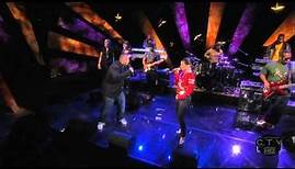 Nelly Furtado feat. Timbaland - Give It To Me (Live) HD