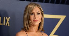 Jennifer Aniston refreshes her short bob haircut with an angular 'Rachel' twist