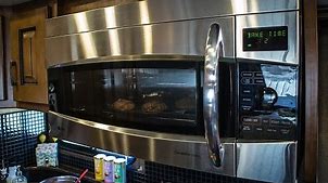 Microwave convection oven