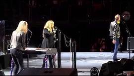 Fleetwood Mac with Christine McVie - Don't Stop, London O2 Sept 25th 2013