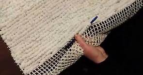 come fare un semplice tappeto shabby chic sù rete riciclando magliette