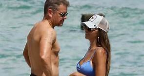 Matt Damon and Luciana Barroso look fit in Miami Beach