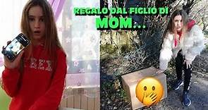 REGALO DAL FIGLIO DI MOM.... - by Charlotte M.
