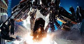 Optimus Prime VS Decepticon edili | Transformers - La vendetta del caduto | Clip in Italiano