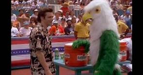 Ace Ventura Pet Detective: Fighting with the Mascot (Ending Scene)