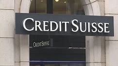 Swiss bank Credit Suisse shares plummet to record low