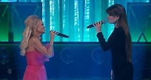 The Tony Awards® on CBS - Kristin Chenoweth and Idina Menzel Perform "For Good"