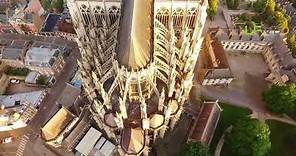 Cathédrale Notre-Dame d'Amiens dans la Somme vue du drone, une vidéo LFVDD