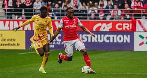 Valentin Atangana a pesé dans le milieu du Stade de Reims face à Metz