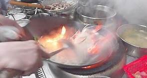 油麻地【阿爺燒味冰室】#乾炒牛河 加男人的浪漫 正！Hong Kong's super wok hei dried fried beef noodles, fried seafood udon !