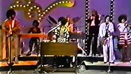 Sly & The Family Stone "I Want To Take You Higher" LIVE on U.S. TV 7/74