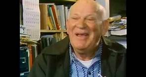 Eric Hoffer : The Crowded Life