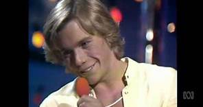 Christopher Atkins - 'How Can I Live Without Her' (Countdown 29/8/82)