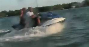 Sean Kingston Jet Ski Crash {OFFICIAL VIDEO LIVE} video by a person that was on the scene