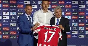 El Atlético presenta a su nuevo delantero: Iván Saponjic