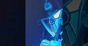 Tommy Thayer KISS - live solo - ONE HOT MINUTE!