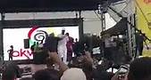 Callum Hudson-Odoi joins King Promise on stage at the Ghana party in the park