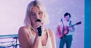 Astrid S - It´s Ok If You Forget Me (Live Acoustic)