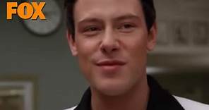 Glee3x16 - "Stayin' Alive" (Bee Gees)