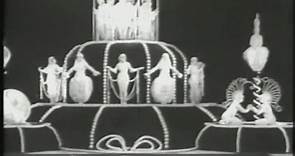 The Hollywood Revue of 1929 - Joan Crawford, Stan Laurel, Oliver Hardy, Norma Shearer, Buster Keaton, John Gilbert, Jack Benny, Marion Davies, Conrad Nagel