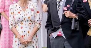 Sweet moment: Duchess of Edinburgh Sophie enjoys royal ascot with her father Christopher Rhys-Jones