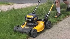 *NEW DeWalt 20v Brushless GEN 2 Self Propelled Lawn Mower in 4K HIGH DEF Action