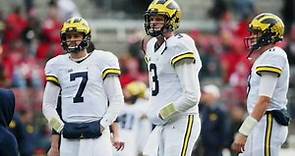 Wilton Speight warms up for Michigan-Ohio State