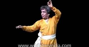 Pandit Birju Maharaj puts up a magical Kathak male dance performance