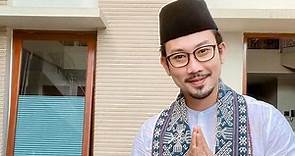 Biodata dan Agama Denny Sumargo, Tumbuh dalam Keluarga dengan Keyakinan Berbeda : Okezone Celebrity