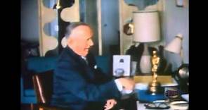 Exclusive and Rare (High Quality) Colour Footage Of Stan Laurel At Home With His Oscar