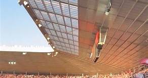 Así luce el Stadium of Lights, casa del Sunderland de la segunda división de Inglaterra, estadio totalmente lleno.