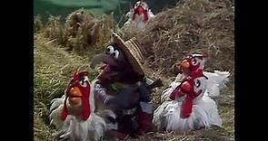 The Muppet Show - 511: Paul Simon - “El Condor Pasa” (1981)