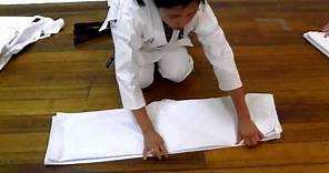 How to fold Karate Gi [Karate uniform]