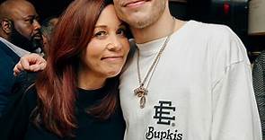 Pete Davidson Admits His Mom Defended Him on Twitter From Burner Account