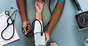 血壓計選購指南！（附2024最新型號推介 測量功能比較） | 友和 YOHO
