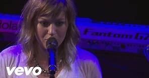 Kelly Clarkson - Sober (Live From the Troubadour 10/19/11)