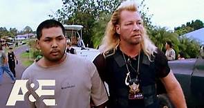 Convincing a Convict to Turn Snitch For His Freedom | Dog the Bounty Hunter | A&E