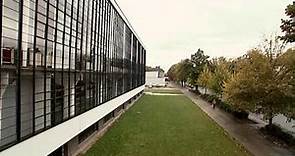 01/23 | The Dessau Bauhaus
