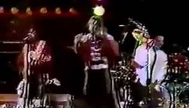 Michael Jackson & Eddie Van Halen - Beat It Live (1984)