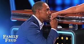 Starts with a KISS! Chandra & Jason face off! | Celebrity Family Feud