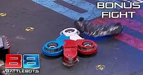 IS THIS THE MOST COMPLICATED BATTLEBOT EVER BUILT? | BattleBots Bonus Fight: Valkyrie v Triple Crown