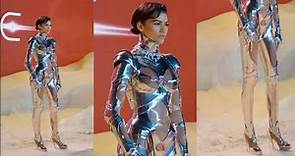 Zendaya's Mind-Blowing See-through Thierry Mugler Robot Suit at Dune premiere