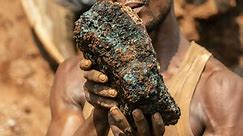 Kobalt aus dem Kongo: Kinderarbeit und Korruption in Teilen des Bergbaus