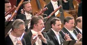 Robert Schumann "Symphony No 2 in C Major "Bernstein