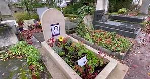 Tombe d' Annie GIRARDOT au cimetière du Père Lachaise Paris