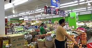 Exploring The Giant Supermarket in Singapore | Singapore Vlog 2023