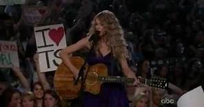 Taylor Swift - Fifteen - CMA Awards - 2009